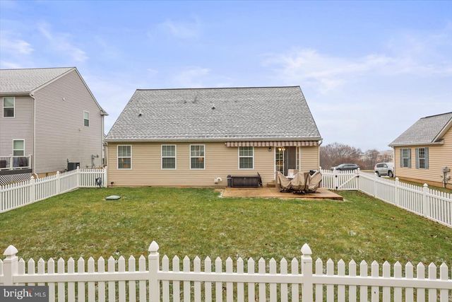 555 COUNTRYSIDE RD, Seven Valleys, PA 17360