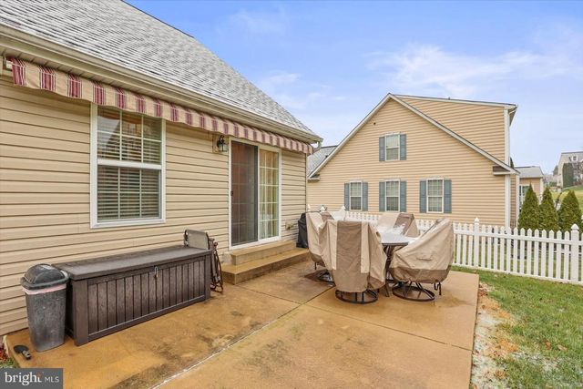 555 COUNTRYSIDE RD, Seven Valleys, PA 17360