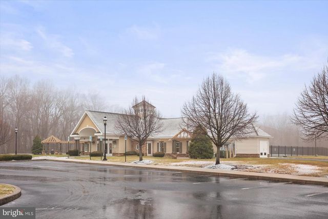 555 COUNTRYSIDE RD, Seven Valleys, PA 17360