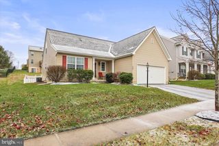 555 COUNTRYSIDE RD, Seven Valleys, PA 17360