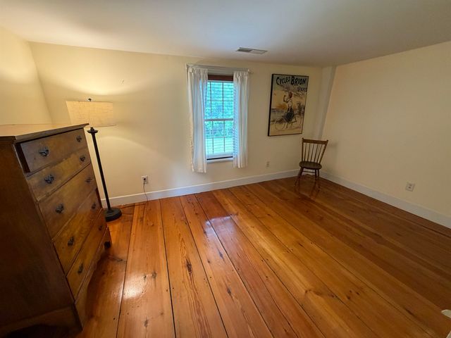 246 South Road, Candia, NH 03034