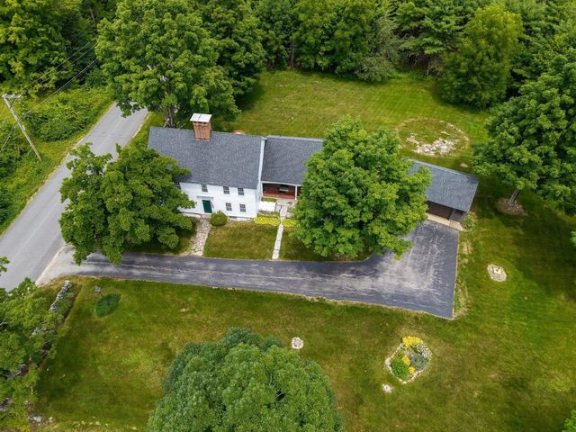 246 South Road, Candia, NH 03034