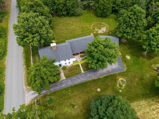 246 South Road, Candia, NH 03034