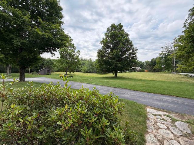 246 South Road, Candia, NH 03034