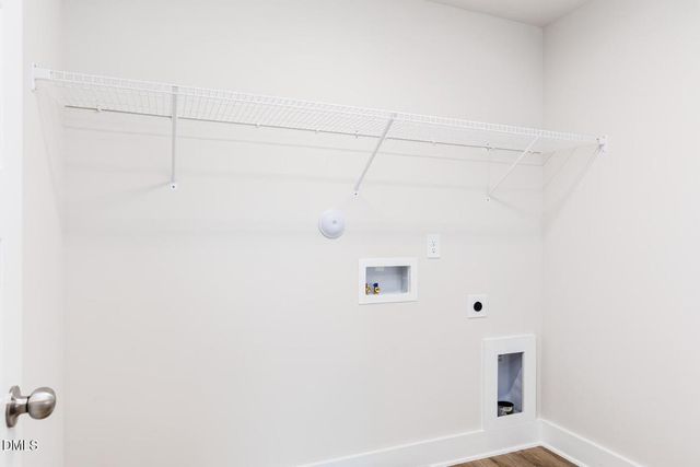 504 Barbour Farm Lane, Four Oaks, NC 27524