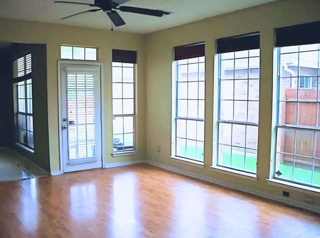 1331 Overlook Drive, Lewisville, TX 75067
