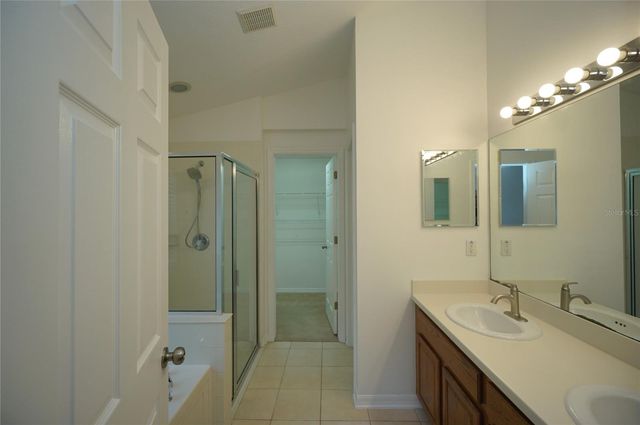 5933 DESERT PEACE AVENUE, Land O Lakes, FL 34639