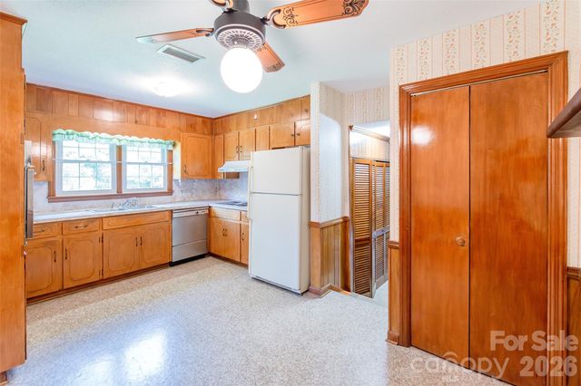 752 Cedar Lane, Chester, SC 29706