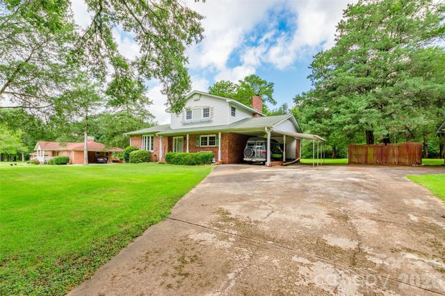 752 Cedar Lane, Chester, SC 29706
