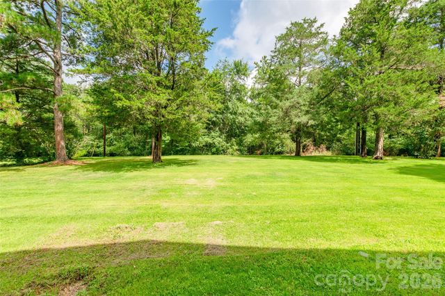 752 Cedar Lane, Chester, SC 29706
