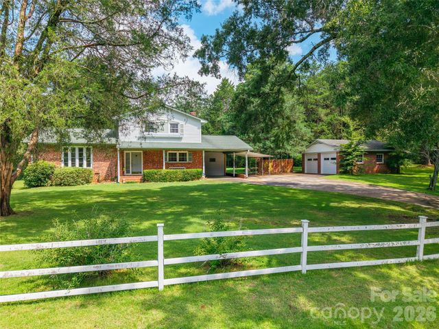 752 Cedar Lane, Chester, SC 29706