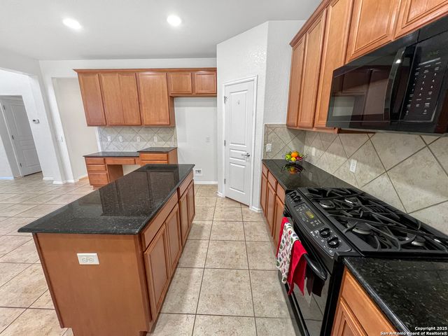 4510 Jesse Bowman, San Antonio, TX 78253