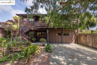 2915 Benvenue Ave APT C, Berkeley, CA 94705