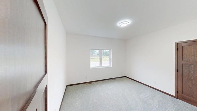 1222 Leo DRIVE, Holmen, WI 54636