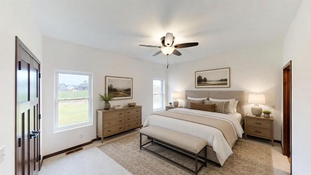 1222 Leo DRIVE, Holmen, WI 54636