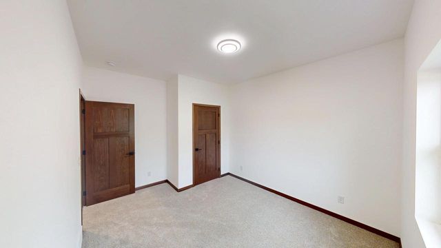 1222 Leo DRIVE, Holmen, WI 54636