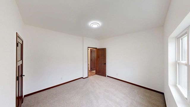 1222 Leo DRIVE, Holmen, WI 54636