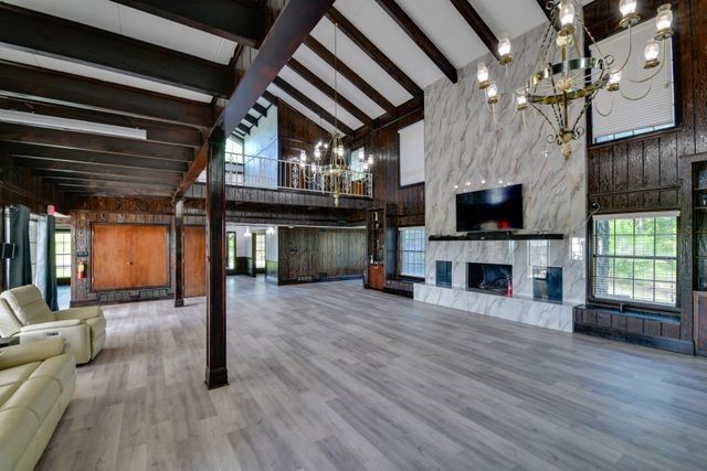 11470 Massey Road, Pilot Point, TX 76258