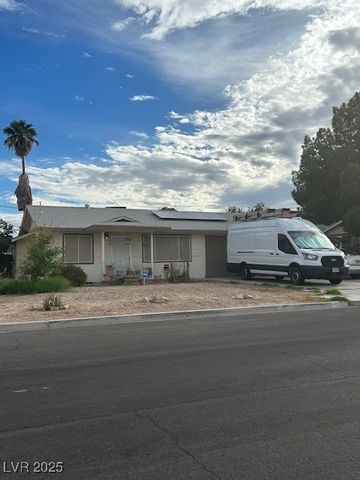 4939 Yuma Avenue, Las Vegas, NV 89104