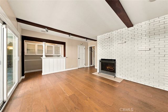 13047 Magnolia Boulevard, Sherman Oaks, CA 91423