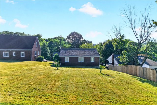210 Dicio St, North Strabane, PA 15317