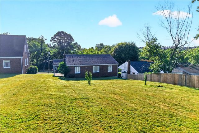 210 Dicio St, North Strabane, PA 15317
