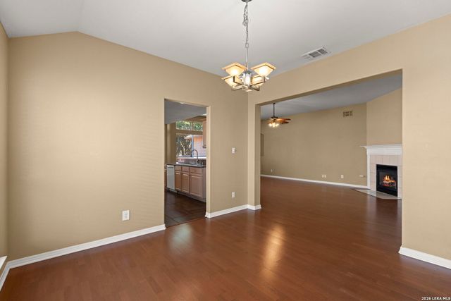 2207 Encino Dew, San Antonio, TX 78259