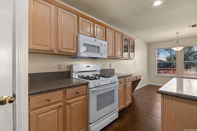 2207 Encino Dew, San Antonio, TX 78259