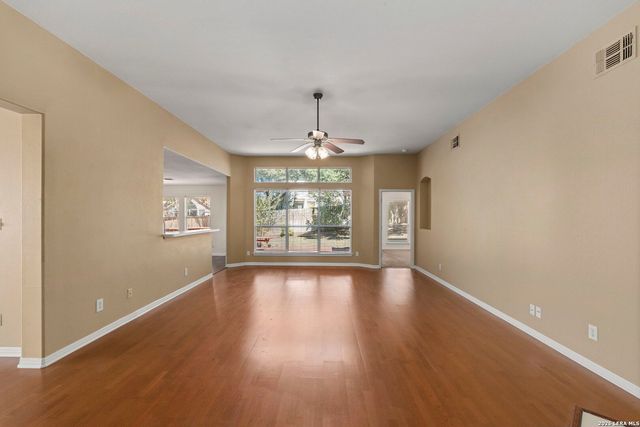 2207 Encino Dew, San Antonio, TX 78259