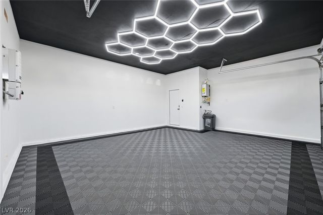 65 Twilight Rose Street, Las Vegas, NV 89138