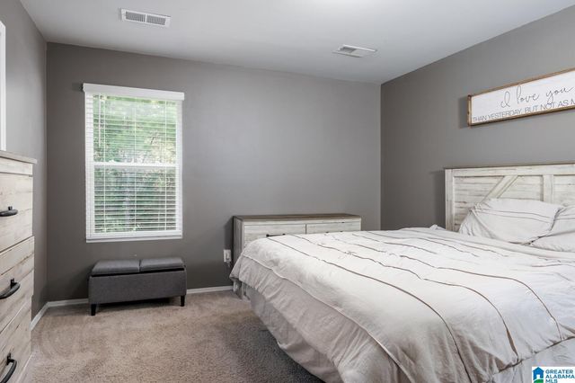 295 OAK LEAF CIRCLE, Pell City, AL 35125