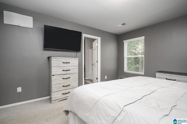 295 OAK LEAF CIRCLE, Pell City, AL 35125
