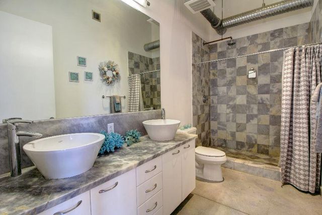 445 N Andrews Avenue 301, Fort Lauderdale, FL 33301