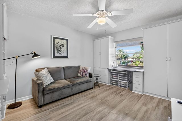 8310 Casa Del Lago B, Boca Raton, FL 33433