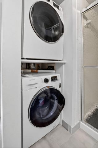 8310 Casa Del Lago B, Boca Raton, FL 33433