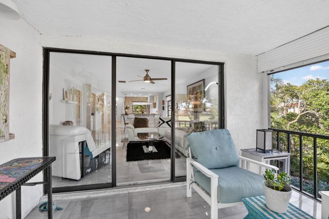 8310 Casa Del Lago B, Boca Raton, FL 33433