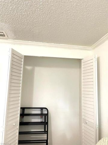 5385 Treetops DR I, Naples, FL 34113