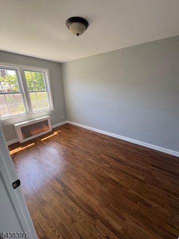 128 Boyden Ave 128, Maplewood Twp., NJ 07040