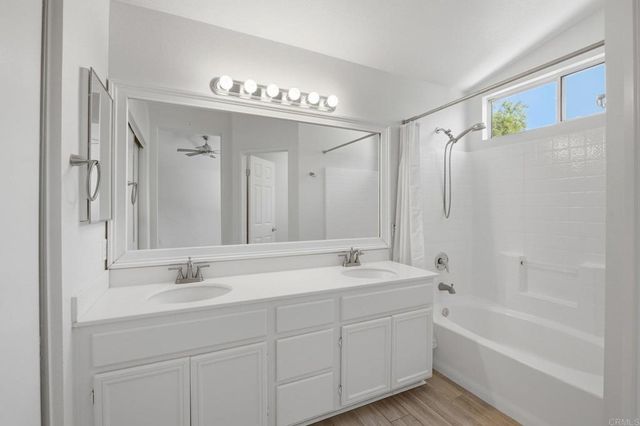 24798 Oakhurst Court, Murrieta, CA 92563
