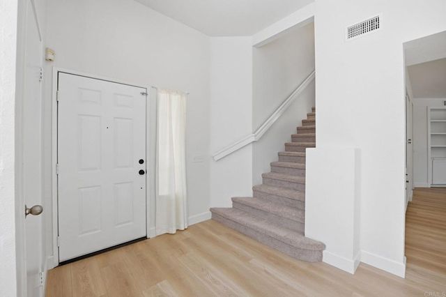 24798 Oakhurst Court, Murrieta, CA 92563
