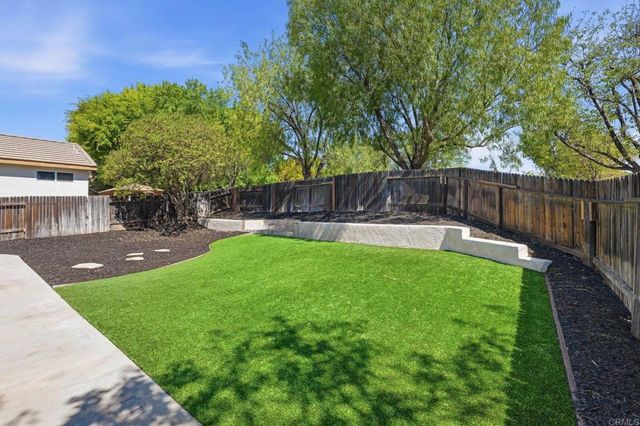 24798 Oakhurst Court, Murrieta, CA 92563