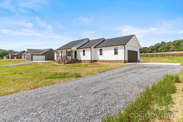 725 Alf Hoover Road, Lincolnton, NC 28092