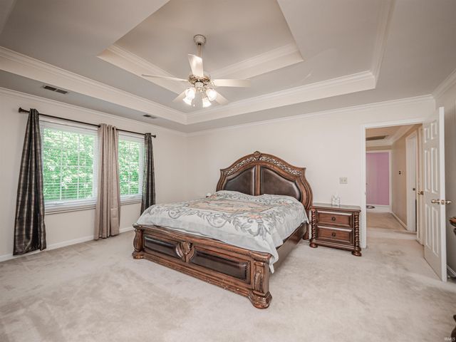 3466 Pine Ridge Drive, Newburgh, IN 47630