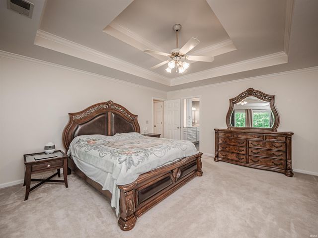 3466 Pine Ridge Drive, Newburgh, IN 47630