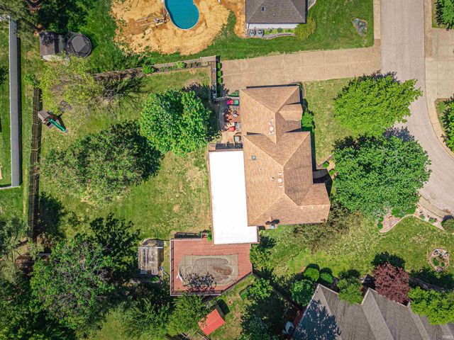 3466 Pine Ridge Drive, Newburgh, IN 47630