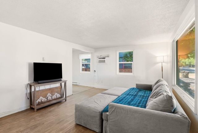 6202 N Astor St, Spokane, WA 99207