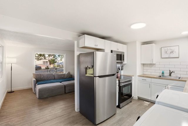 6202 N Astor St, Spokane, WA 99207