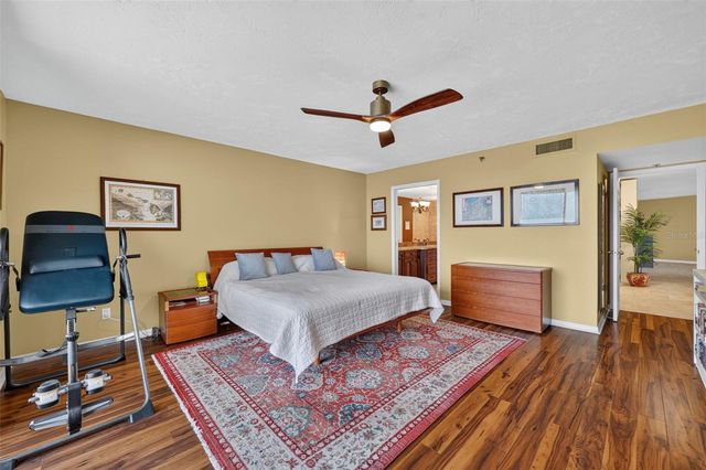 1600 GULF BOULEVARD 911, Clearwater Beach, FL 33767