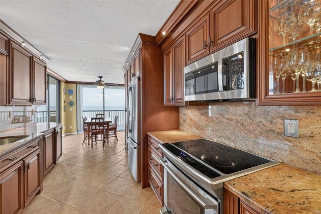 1600 GULF BOULEVARD 911, Clearwater Beach, FL 33767