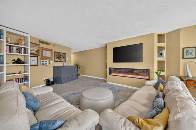 1600 GULF BOULEVARD 911, Clearwater Beach, FL 33767